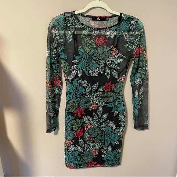 Missguided Tropical Print Mesh Body-Con Dress - Picture 6 of 9